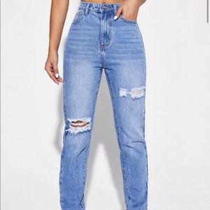 I only tried it on once and yea it’s in perfect condition 👍🏽